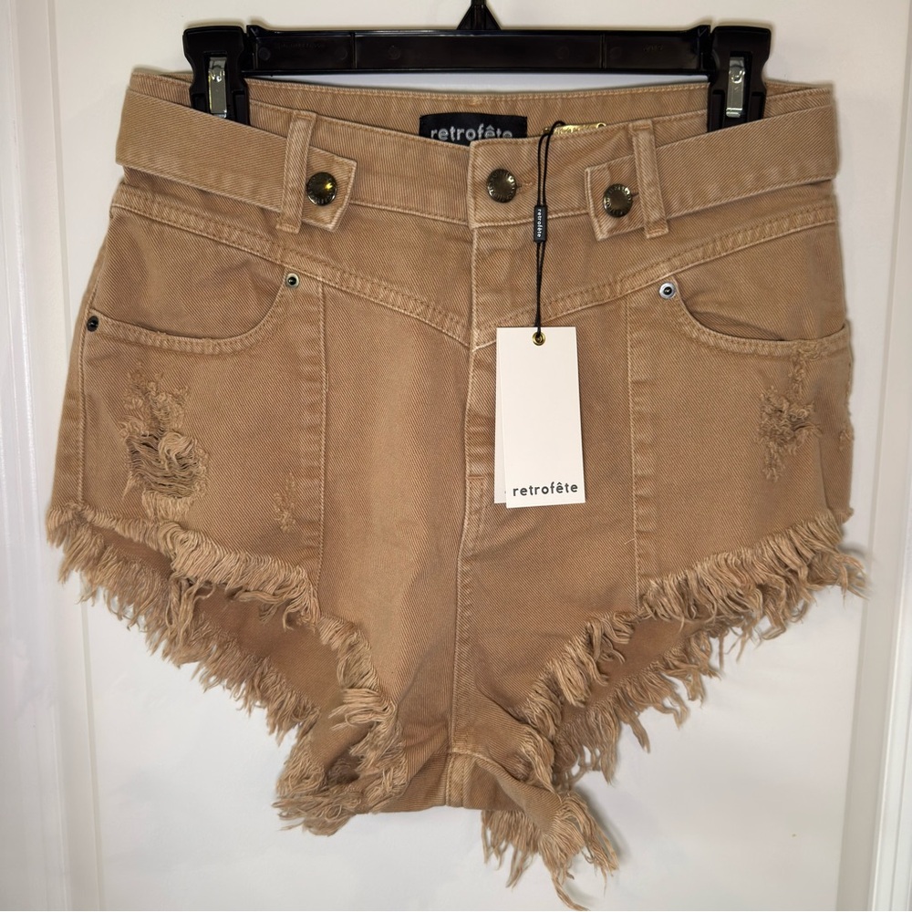 Retrofete Tessa Shorts in Camel - Picture 6 of 12
